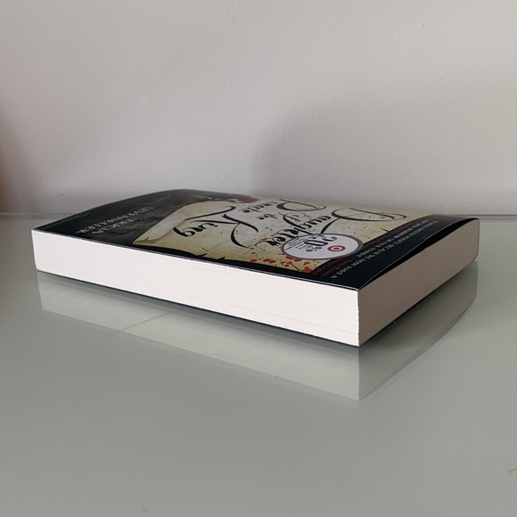 Daughter of the pirate king by Tricia Levenseller Paperback Book NWT YA Fantasy - Picture 5 of 5